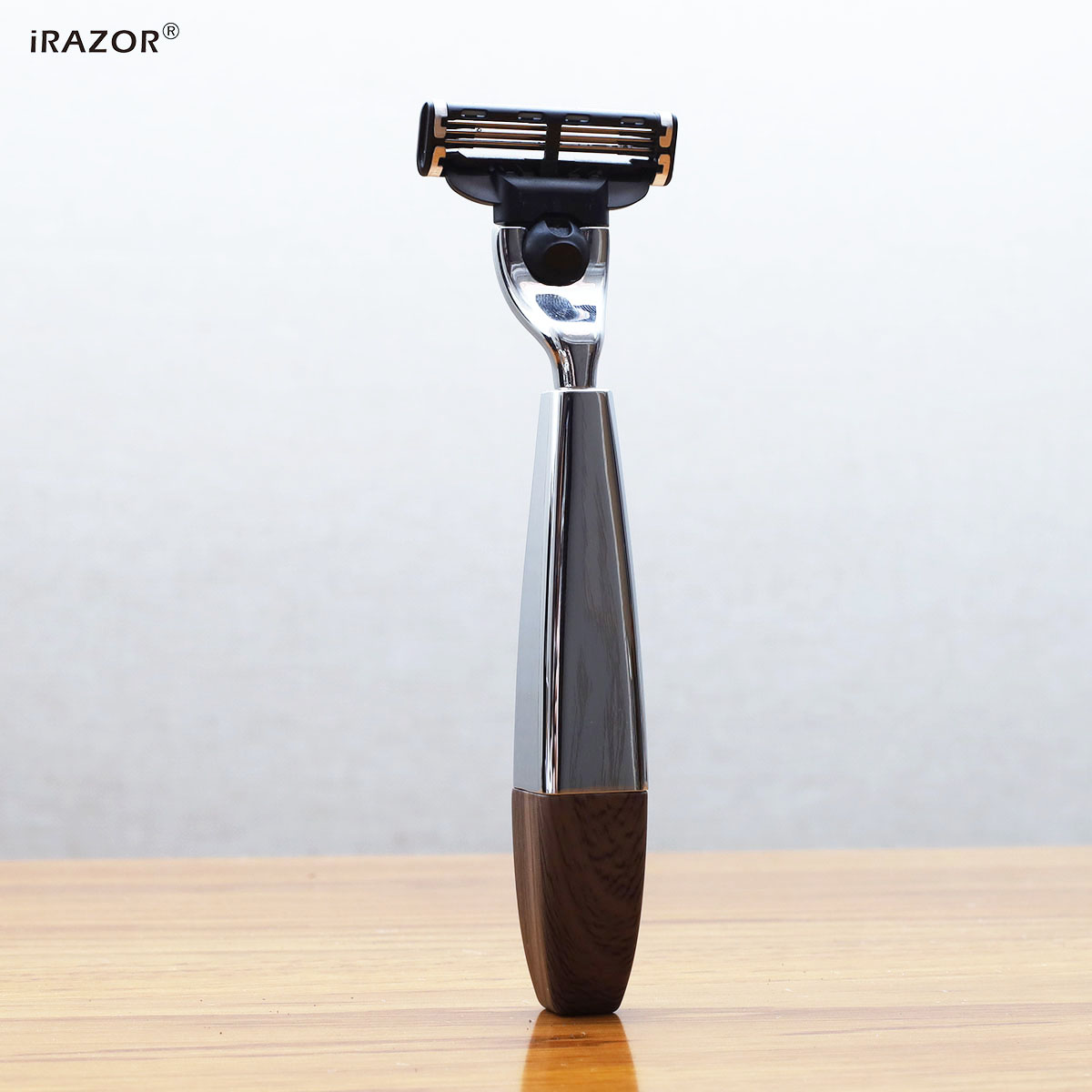 iRAZOR Classic Men's Safety Ra - Men'S Grooming Underarm のレビューと価格