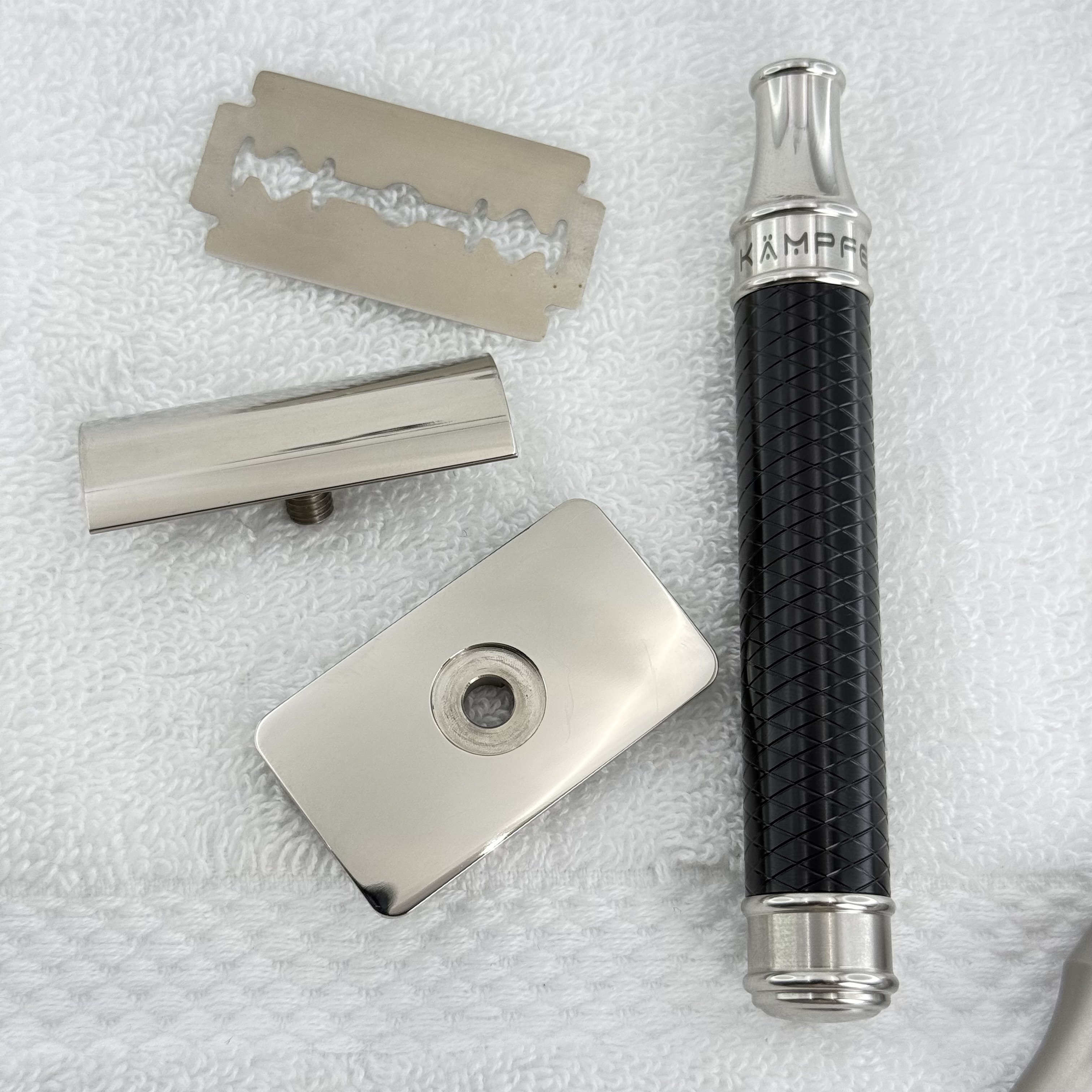 KAMPFE Titanium polished Manua - Men'S Grooming Underarm のレビューと価格